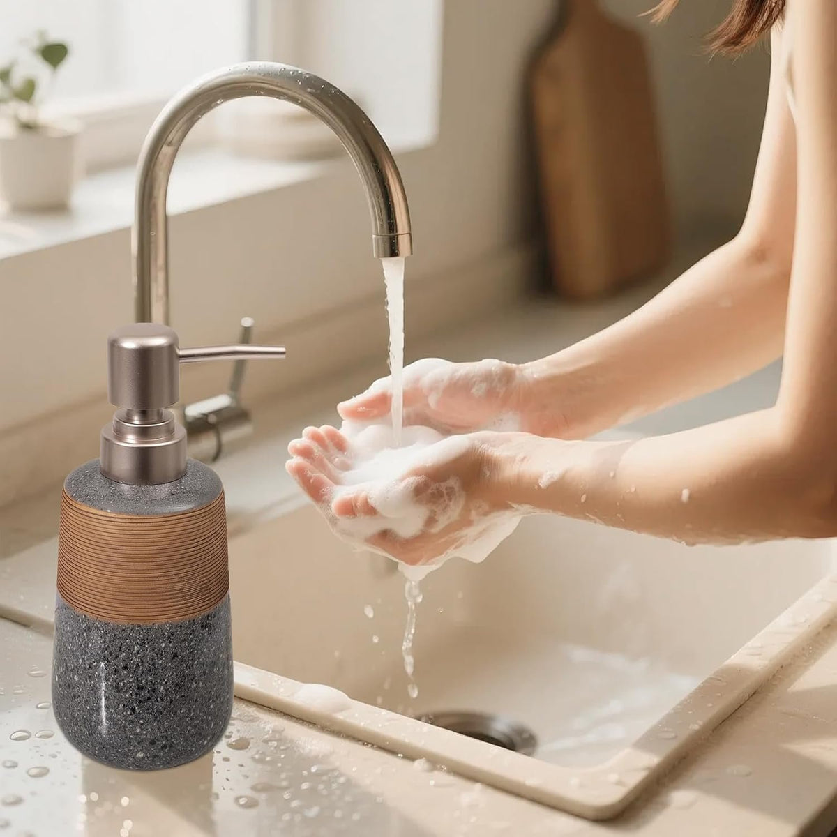 Hillcrest Bathware Embossed Speckled Ceramic Soap Dispenser Set additional product photo